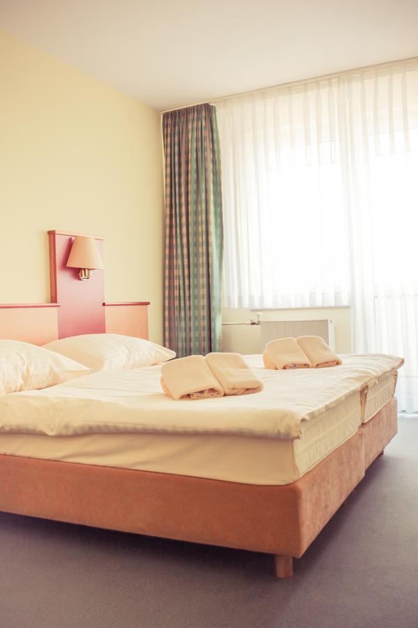 Hotel Hradok Jelsava Екстер'єр фото