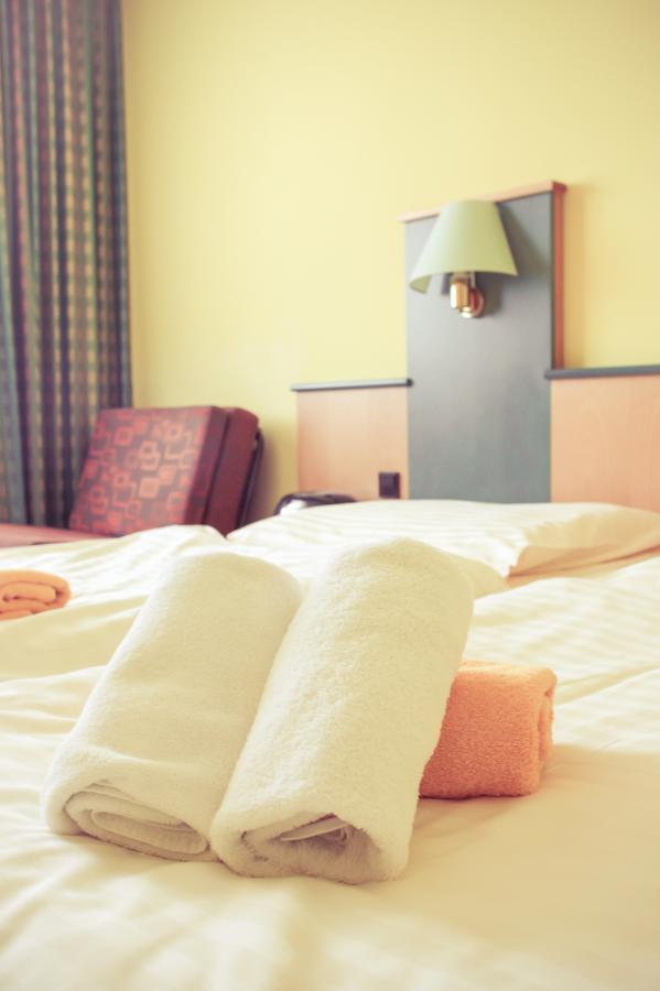 Hotel Hradok Jelsava Екстер'єр фото